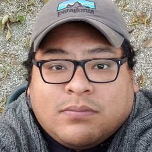 Meet your Posher, Carlos